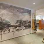 & Berninahaus Hotel 3*