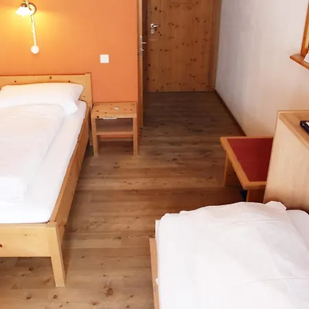 & Berninahaus 3* Pontresina