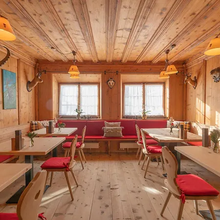 博尼娜豪斯酒店 酒店 3*