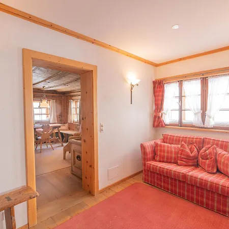 Ξενοδοχείο & Berninahaus