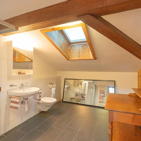 博尼娜豪斯酒店 酒店 蓬特雷西纳