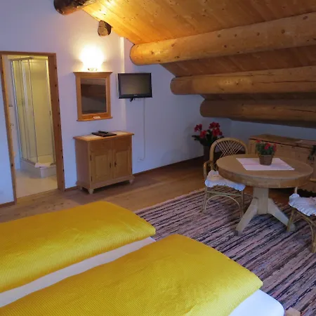 博尼娜豪斯酒店 3*