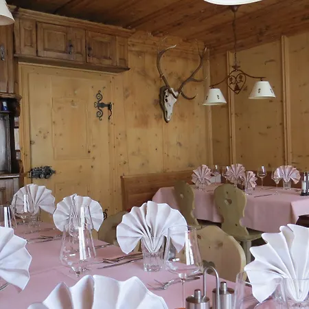 & Berninahaus Pontresina