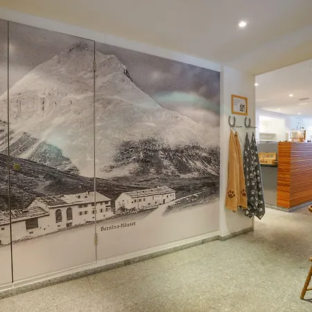 & Berninahaus Hotel 3*