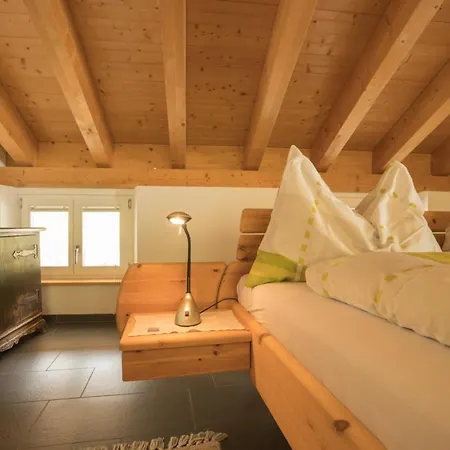 博尼娜豪斯酒店 3*