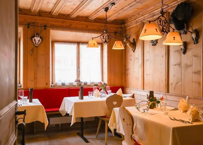 Gasthaus&hotel Berninahaus Pontresina
