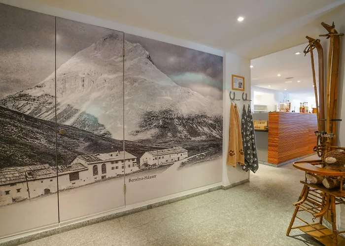 & Berninahaus Hotel 3*