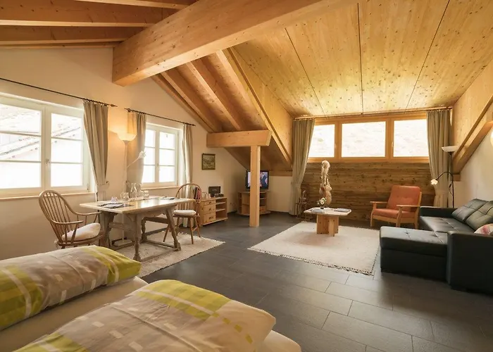 Hotell & Berninahaus 3*