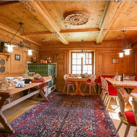 & Berninahaus Hotel Pontresina