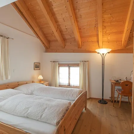 Hotel & Berninahaus 3*