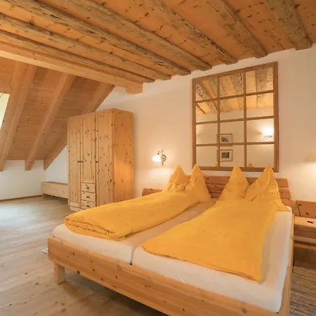 Hotel & Berninahaus 3*