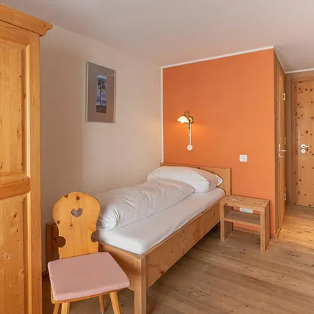 Hotel & Berninahaus